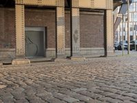 Urban Architecture in Berlin: The Concrete Road