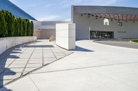 Urban Architecture in Open Space