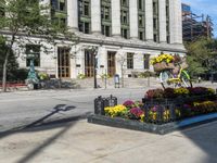 Urban Architecture in the USA: A Daytime View