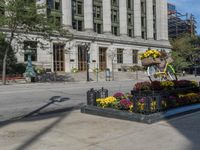 Urban Architecture in the USA: A Daytime View