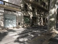 Urban Art in the City: Shadows of Spain