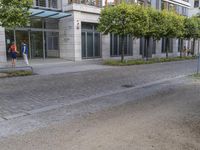 Urban Design Berlin Cobblestone Thoroughfare 002