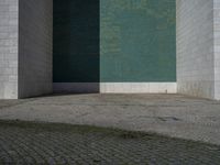 Urban Design in Lisbon: A Plaza with Open Space