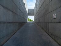 Urban Design in Zaragoza: A Spanish Plaza with Modern Architecture