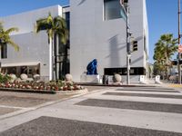 Urban Life in California: Storfronts and Modern Architecture