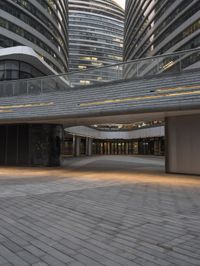 Urban Metropolis: SOHO Plaza Architecture