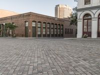 Urban Plaza in Los Angeles: Clear Sky and Classic Architecture