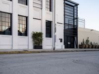 The Urban Roads of Los Angeles: A Scenic Day Drive