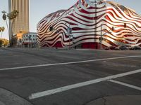 Urban Street Art in Los Angeles: Unveiling the Vibrant Graffiti Scene