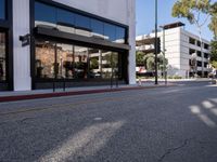Urban Vibe: Clear Skies over Los Angeles