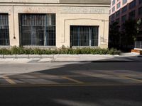 Urban Vibes in California's Arts District