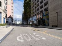 Urban Vibes in Los Angeles' Arts District