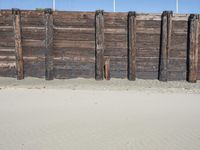 USA Beach: Clear Sky, Sand, and Shoreline