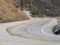 USA Desert Landscape: A Drive Through Majestic Mountains