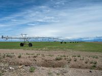 USA's Dirt and Gravel Street: A Glimpse of Rural Landscape