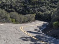 USA Highway Road: California Mountain Landscape