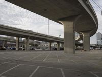 USA's Illinois Metropolis: The City of Concrete Bridges