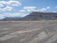 USA Landscape: Open Space and Dirt Surface