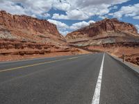 USA Landscape: Road with Clouds and a Beautiful Day