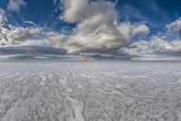 USA Mountain Desert: Salt Formations Under Sunlight