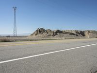 Mountain Highway in the USA: Clear Skies and Majestic Scenery