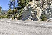 USA Mountain Pass: A Road Adventure on Asphalt