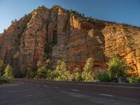 USA Mountain Road: Exploring Zion National Park