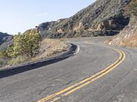 USA Nature Landscape: Exploring a Mountain Pass