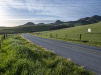 USA Nature: Scenic Road with Low Asphalt