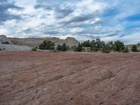 USA's Open Space: Clouds and Nature at Head of the Rocks, Utah