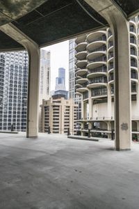 USA: Exploring High-Rise Buildings and Parking Garages