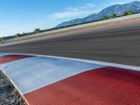 USA Race Track: Curving Asphalt Roads for Thrilling Races