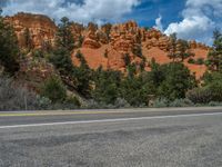 USA's Red Rock Landscape: A Stunning View with Clouds