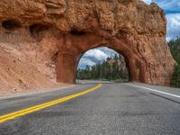 USA's Scenic Byway 12: Exploring Red Rock Landscapes