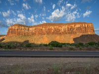 USA Road: Asphalt and Nature in Utah