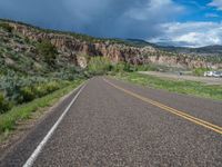 USA Road: Embracing Nature's Majesty in Utah