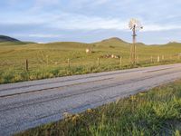 USA's Rural Highland: Endless Grass Plains and Beautiful Scenery