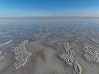 USA's Salt Lake: Desert Views with Mountain Range