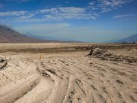 USA Sand Dirt Landscape: Mountain Road