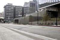 Urban Roads in the USA: Low Concrete Pavement