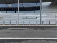 USA: Urban Architecture with Steel Building