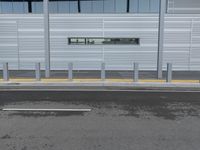 USA: Urban Architecture with Steel Building