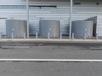 USA: Urban Architecture with Steel Building