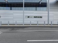 USA: Urban Architecture with Steel Building