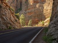 USA's Utah: Majestic Landscape of Zion National Park