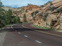 USA's Utah: A Road Through Mountain Landscapes