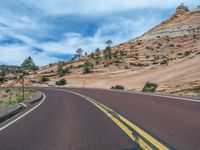 Utah's Clear Skies and Mountain View: A Scenic Road Trip