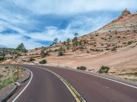 Utah's Clear Skies and Mountain View: A Scenic Road Trip