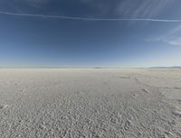 Utah Desert at Dawn: A Majestic Mountain Landscape