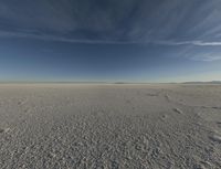 Utah Desert at Dawn: A Majestic Mountain Landscape